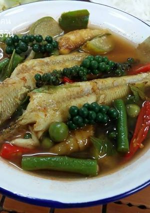 รูปของ แกงป่าปลาเห็ดโคน(ปลาทราย) โดย:ทำครัวง่ายๆbyจุไรรัตน์