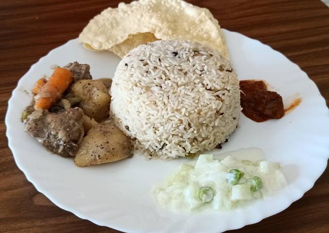 Ghee rice and chicken stew