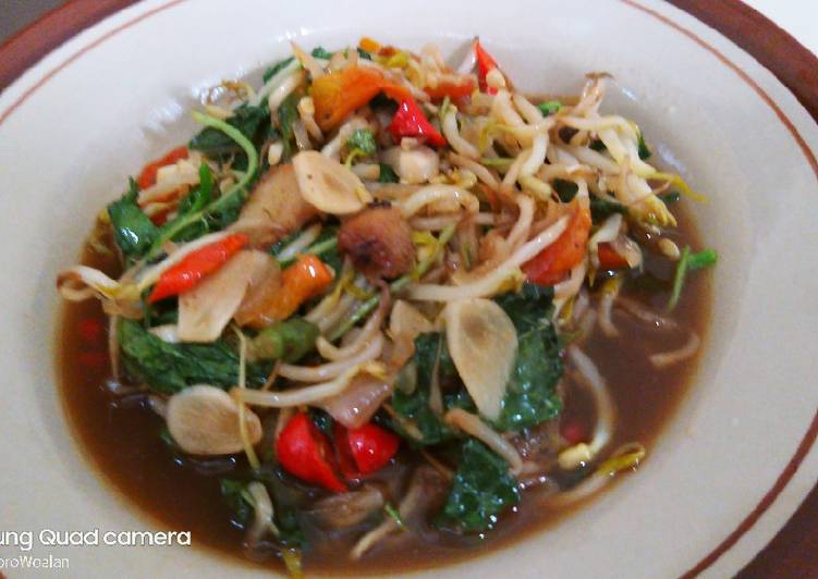 Oseng bayam toge pedas