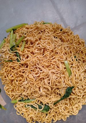 Foto resep Part IV mie goreng simple (isian nasi box u 40org budget 200k)