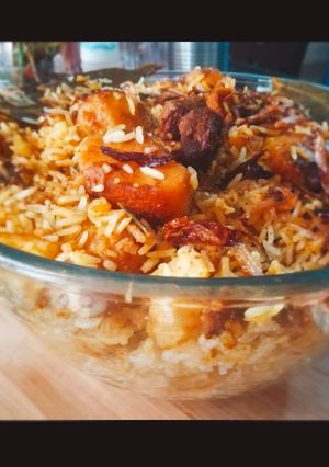 A picture of Dum aloo biryani.