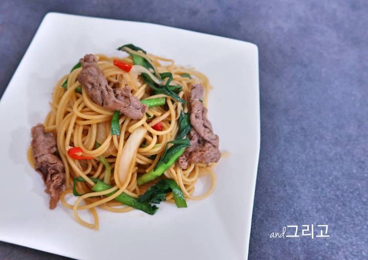 Homemade Beef Fried Spaghetti 불고기 볶음 스파게티