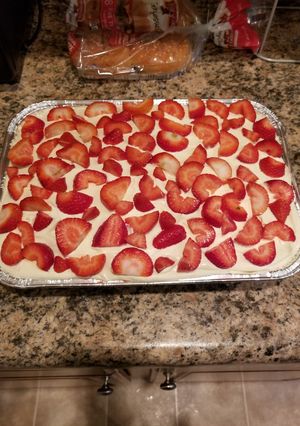 A picture of Soda Pop cake.