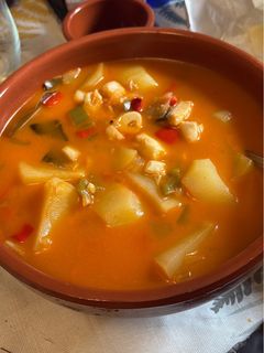Una foto de Patatas con bacalao 🐠