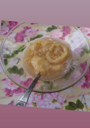 A picture of Guava stew.