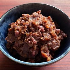 A picture of Dates & Azuki Paste.