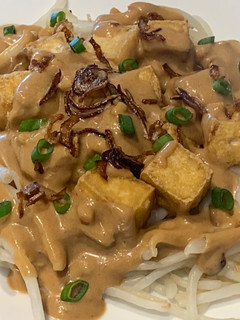 A picture of Bean Sprouts and Fried Tofu in Peanut Sauce.