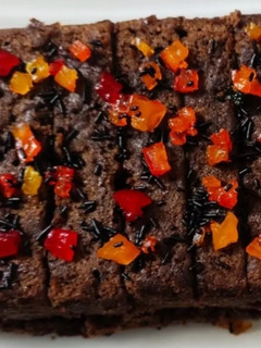 A picture of Banana tutti fruity chocolate cake.