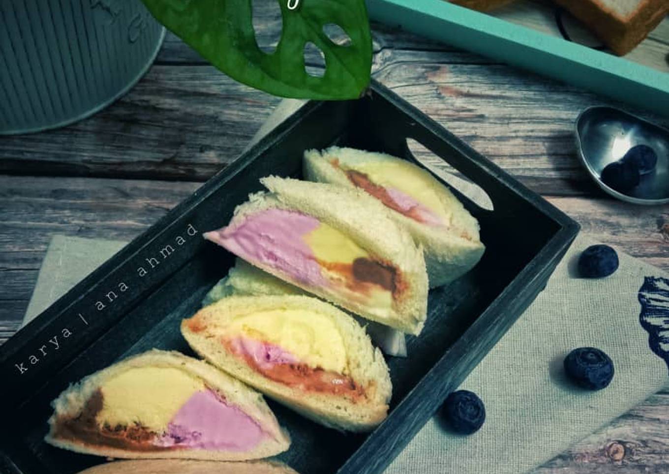 Es krim dalam tas ajaib