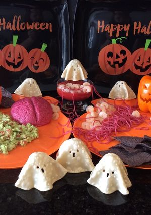 A picture of Halloween Banquet.