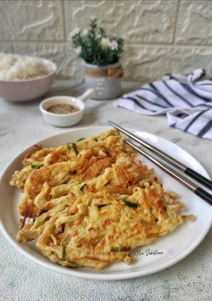 Foto resep Paeng-ee Beoseot Jeon, 팽이버섯전 (Korean Enoki Mushroom Pancake)