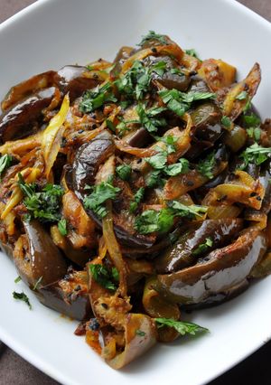 A picture of Brinjal fry.