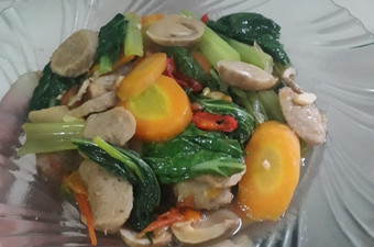 Bagaimana Menyiapkan Tumis jamur kancing Gampang