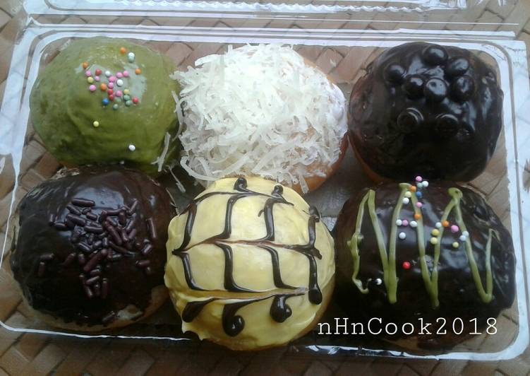 Donat dengan toping