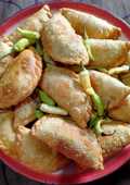 Pastel Renyah Isi Ragout