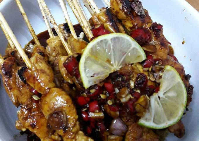 Ternyata ini loh! Resep buat Sate Ayam Bumbu Kecap Pedas  sempurna