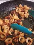 Baby Squid (preparing and dry frying)
