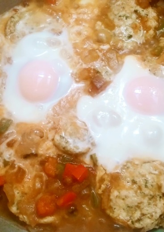 Una foto de Kafta (albóndigas de carne con hierbas y especias)