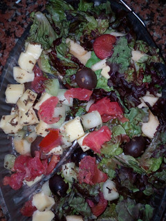 Una foto de Ensalada fresca griega