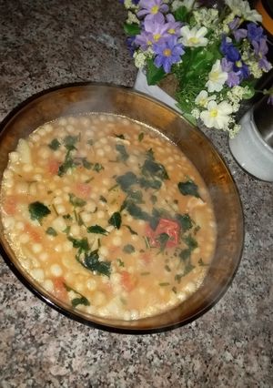 صورة لوصفة بركوكس حار وبنين في البرد 😋😋😋