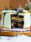 Chocolate Pistachio Kunafa Cake