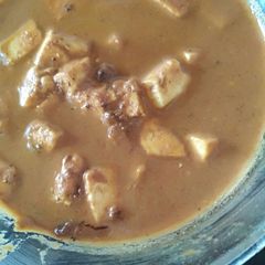 A picture of Paneer curry.