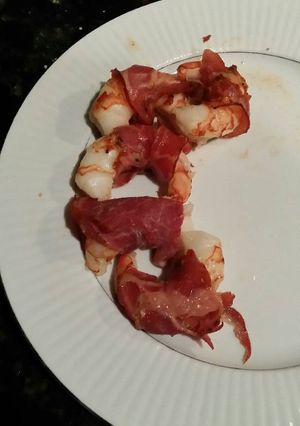 A picture of Brad's capocolla wrapped prawns.