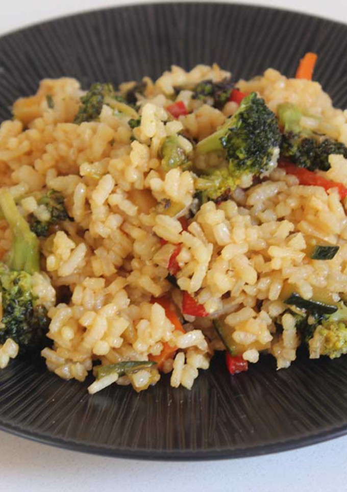 Una foto de Arroz de verduras