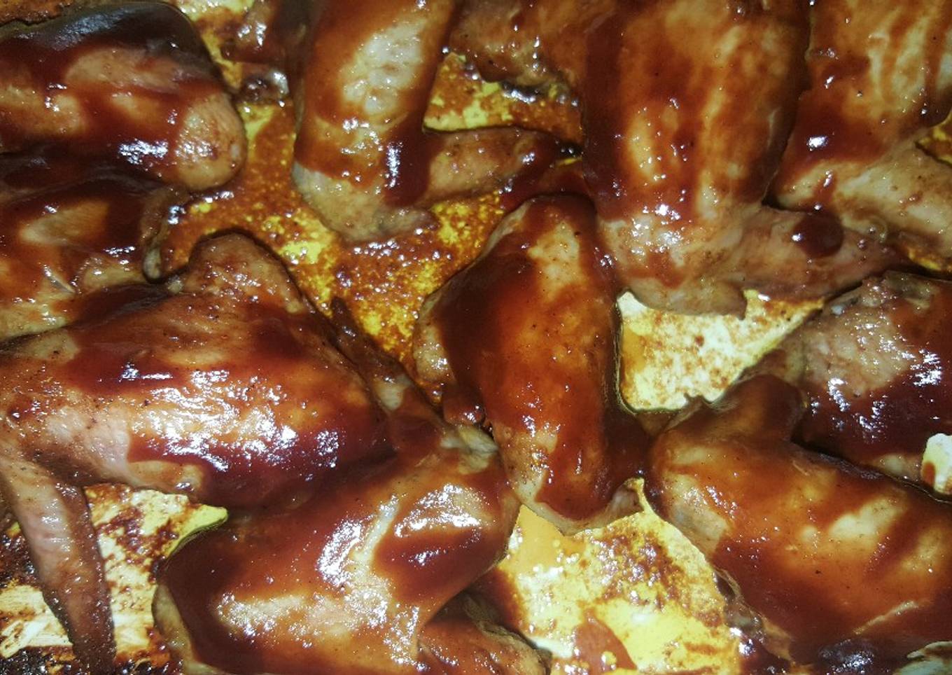 Alitas de pollo horneadas con salsa BBQ