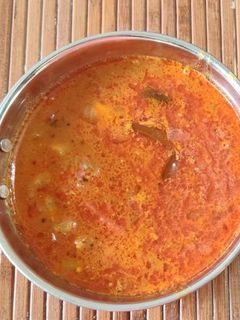 தக்காளி வெந்தய குழம்பு (thakkali Venthaya Kulambu Recipe in Tamil) செய்முறை முக்கிய புகைப்படம்