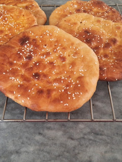 عکسی از دستور نان روغنی (تافتون محلی)