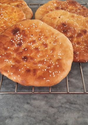 عکسی از دستور نان روغنی (تافتون محلی)