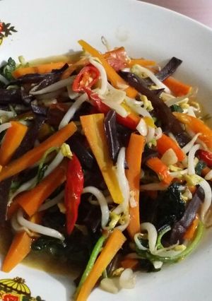 Foto resep Tumis bayam jamur kuping wortel tauge dlm saus tiram