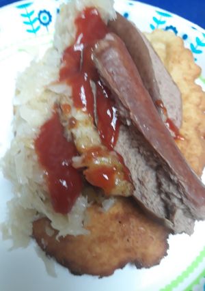 A picture of Chalupa Hotdog Meal.