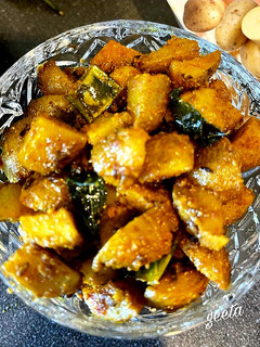 भुजिया आलू (bhujiya aloo recipe in Hindi) रेसिपी मुख्य फोटो