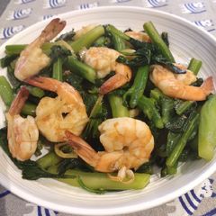 A picture of Kaylan with Shrimps.