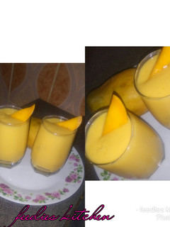 A picture of Mango banana smoothie.