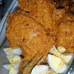 A picture of Full chicken charga.