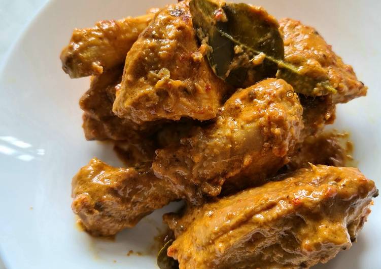 Simple Way to Make Quick Chicken Rendang