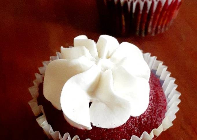 Recipe of Award-winning Super Moist Redvelvet Cupcakes