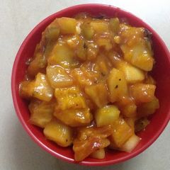 A picture of Mango-Cucumber Salsa.
