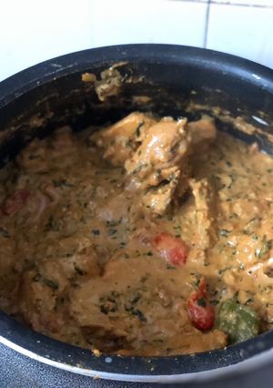 A picture of Patiyala chicken.
