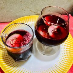 A picture of Zobo.