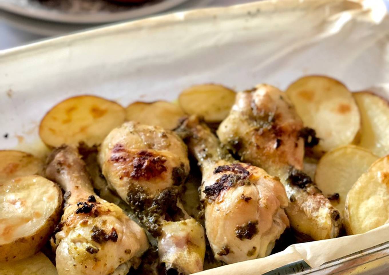 Muslos de pollo al pesto