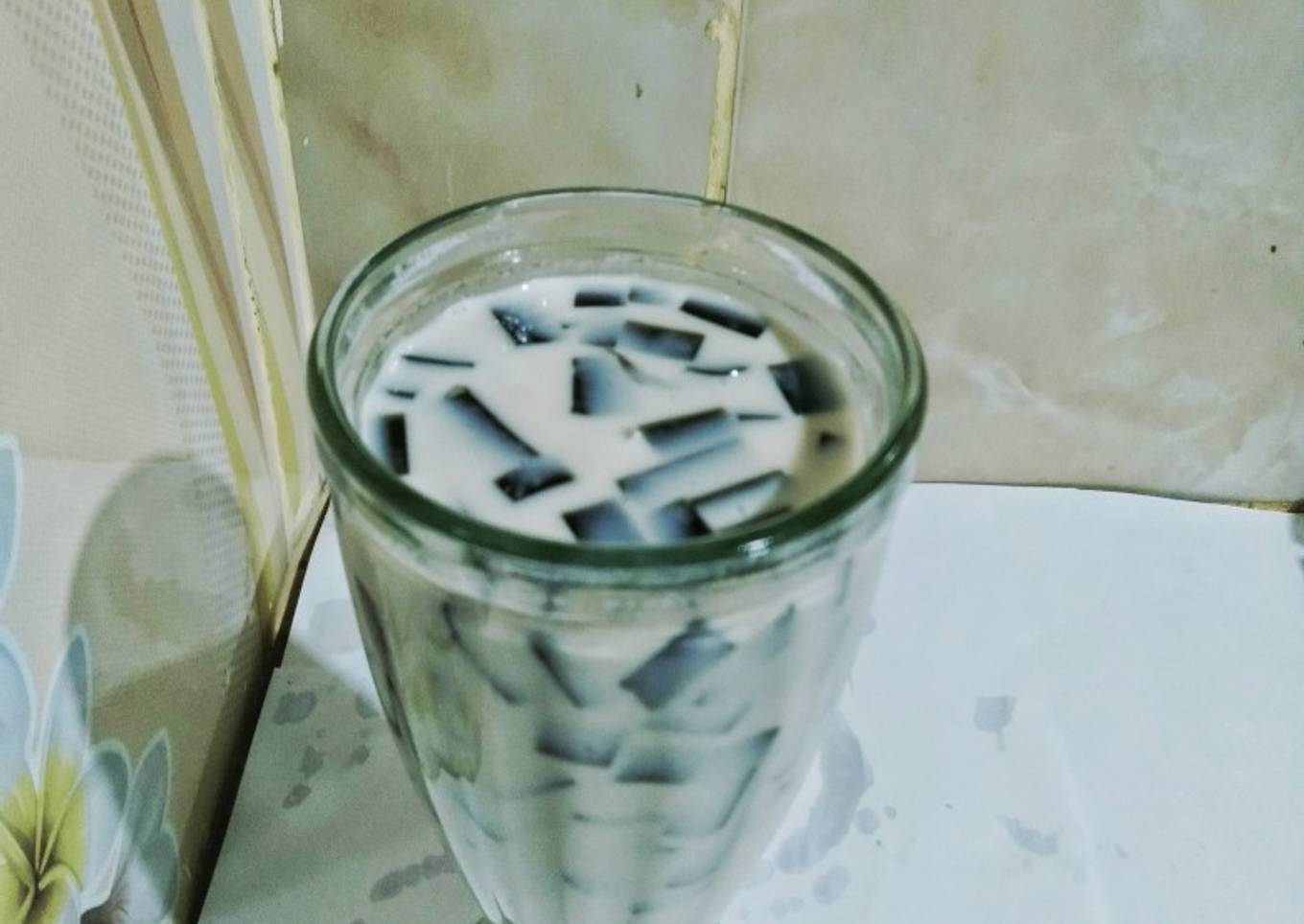 62. Es Cincau Susu