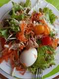 Ensalada mixta con atún y arroz