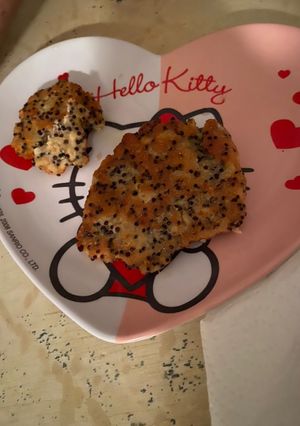 Una foto de Hamburguesas de salmón, quesito y quinoa. BLW