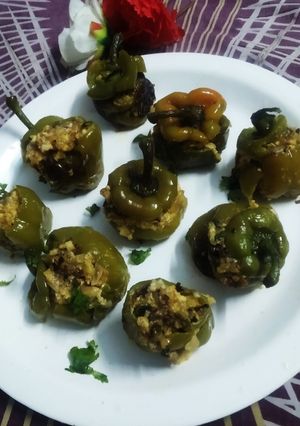 A picture of Bharwa paneer capsicum cups.