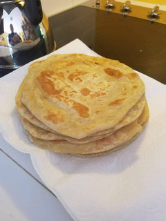 A picture of Simple chapatis.
