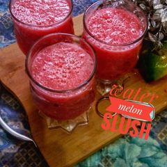 A picture of Water melon slush.